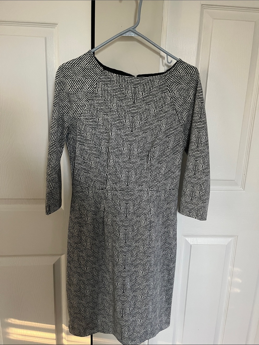 The Limited Black and White Chevron Long Sleeve Sheath Dress
